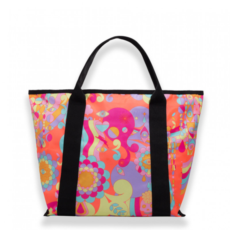amika: beach tote bag
